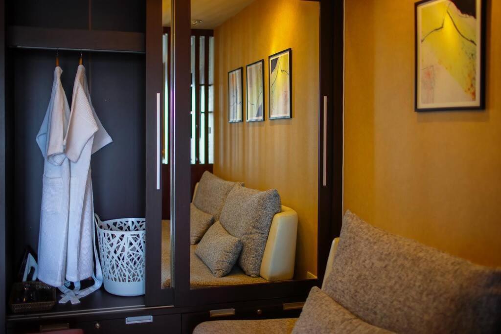 Luxury Living In Heart Of Nimman Apartment Chiang Mai Luaran gambar